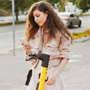 Bird step huren: hoe werkt het Amerikaanse bedrijf? | Informatiegids 2025