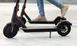 Bolt step huren: hoe werkt het? | Informatiegids 2025